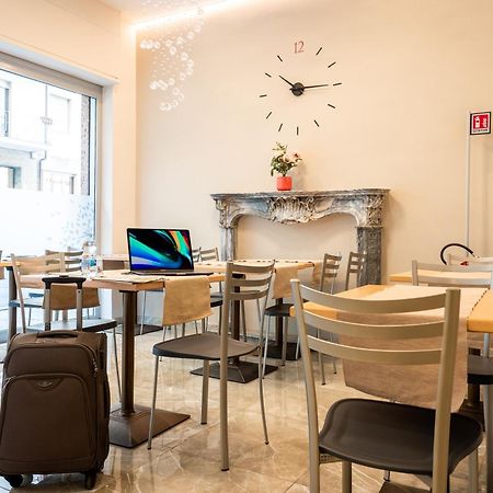 Hotel Victoria Cuneo Ngoại thất bức ảnh
